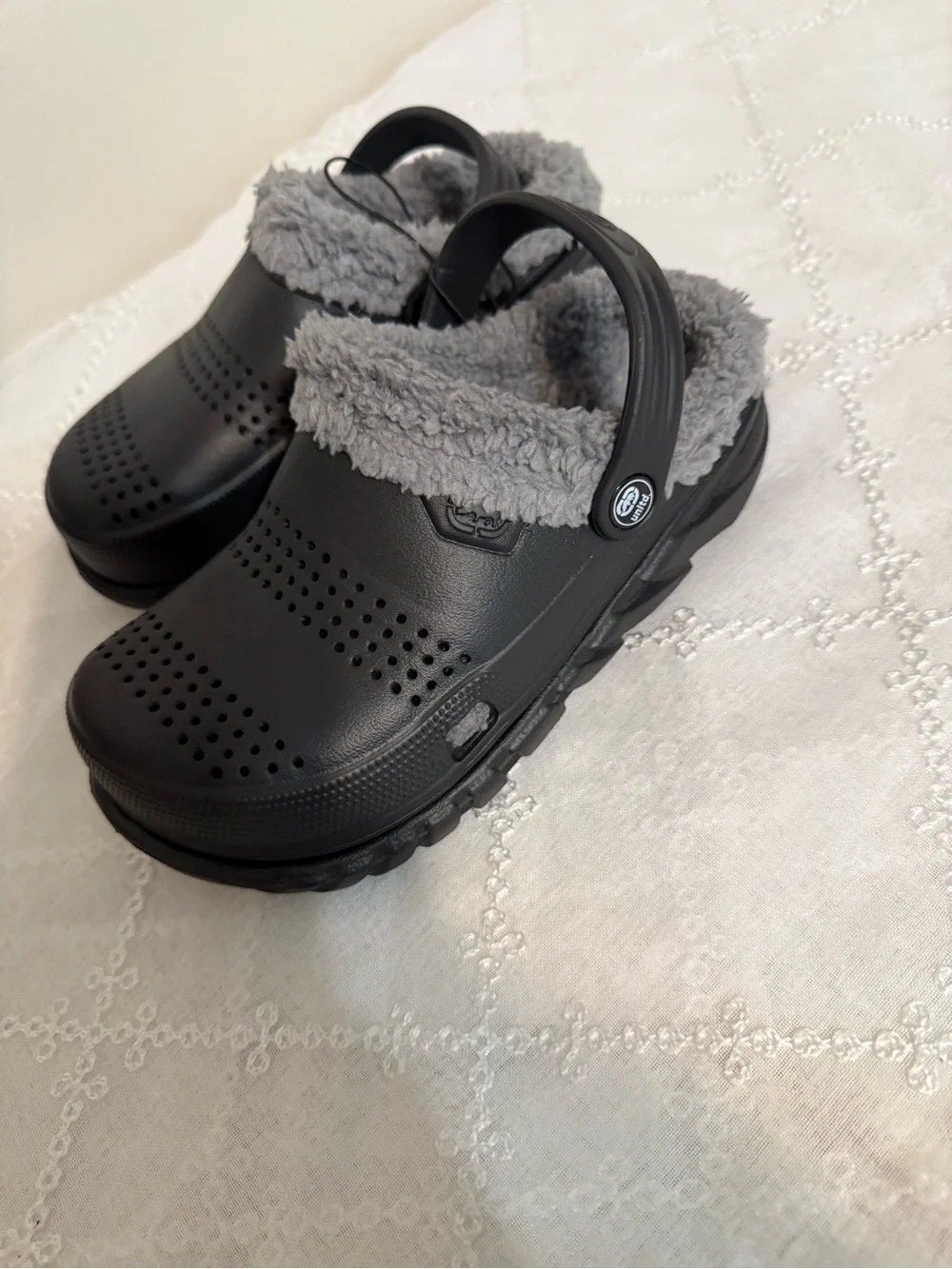 Ecko Unlimited Black Kids Slip-On Clog with Fleece Lining